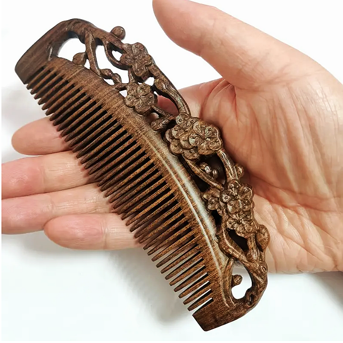 Dřevěný santalový hřeben Třešňové květy